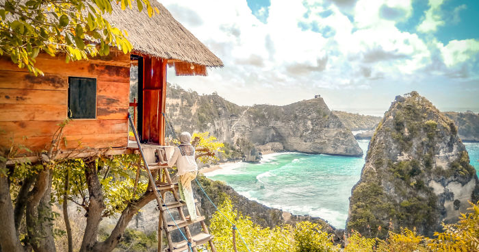 I Photographed Nusa Penida Island With My Phone