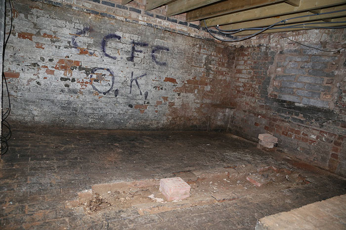 Guy Discovers A Trap Door In His Apartment Floor, Finds Something That Wasn't In The Lease Guy Discovers A Trap Door In His Apartment Floor, Finds Something That Wasn't In The Lease