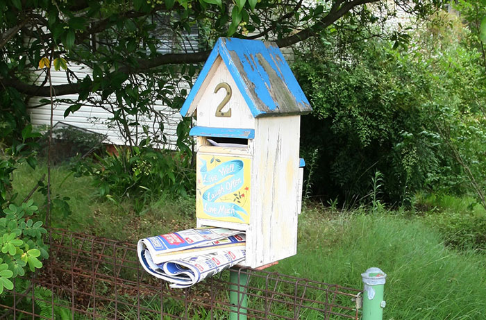 Someone Asked People ‘What Does Your Neighbor Do That’s Weird Or Creepy?’ And This Answer Is Incredible Someone Asked People ‘What Does Your Neighbor Do That’s Weird Or Creepy?’ And This Answer Is Incredible