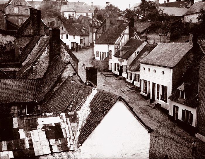 Caveé Saint-Firmin, Montreuil-Sur-Mer, France