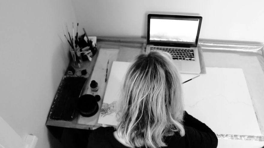 Artist Paints Mountains To Praise God