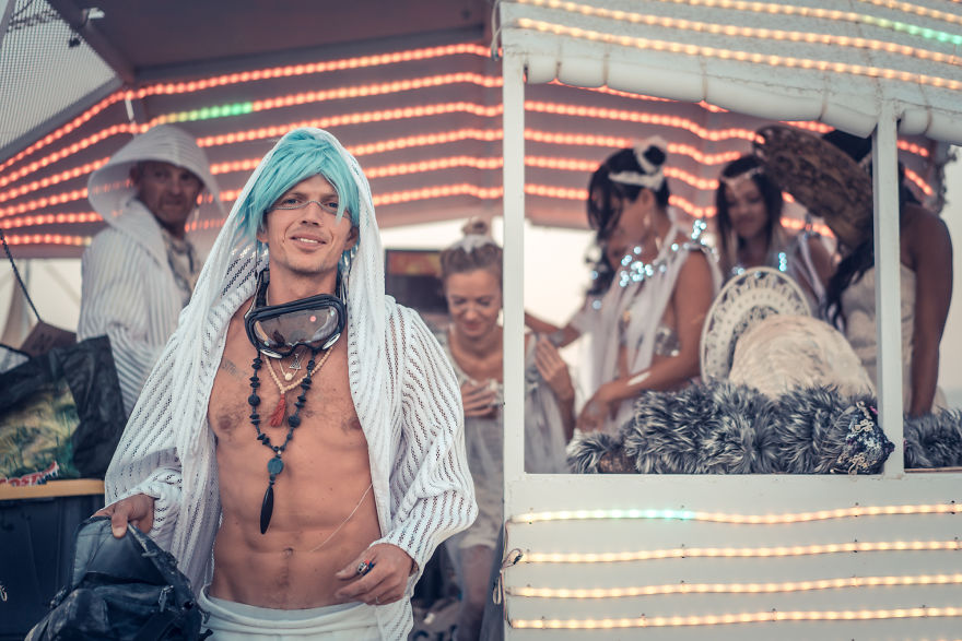 We Had A Wedding At Burning Man 2018, And It Was Magical We Had A Wedding At Burning Man 2018, And It Was Magical