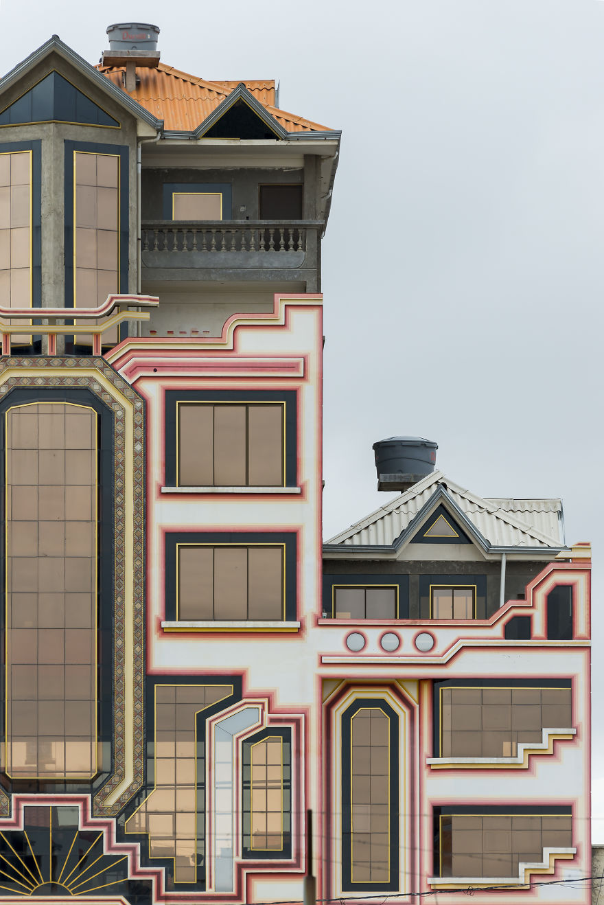 Cholet - Copyright © Yuri Segalerba, All Rights Reserved