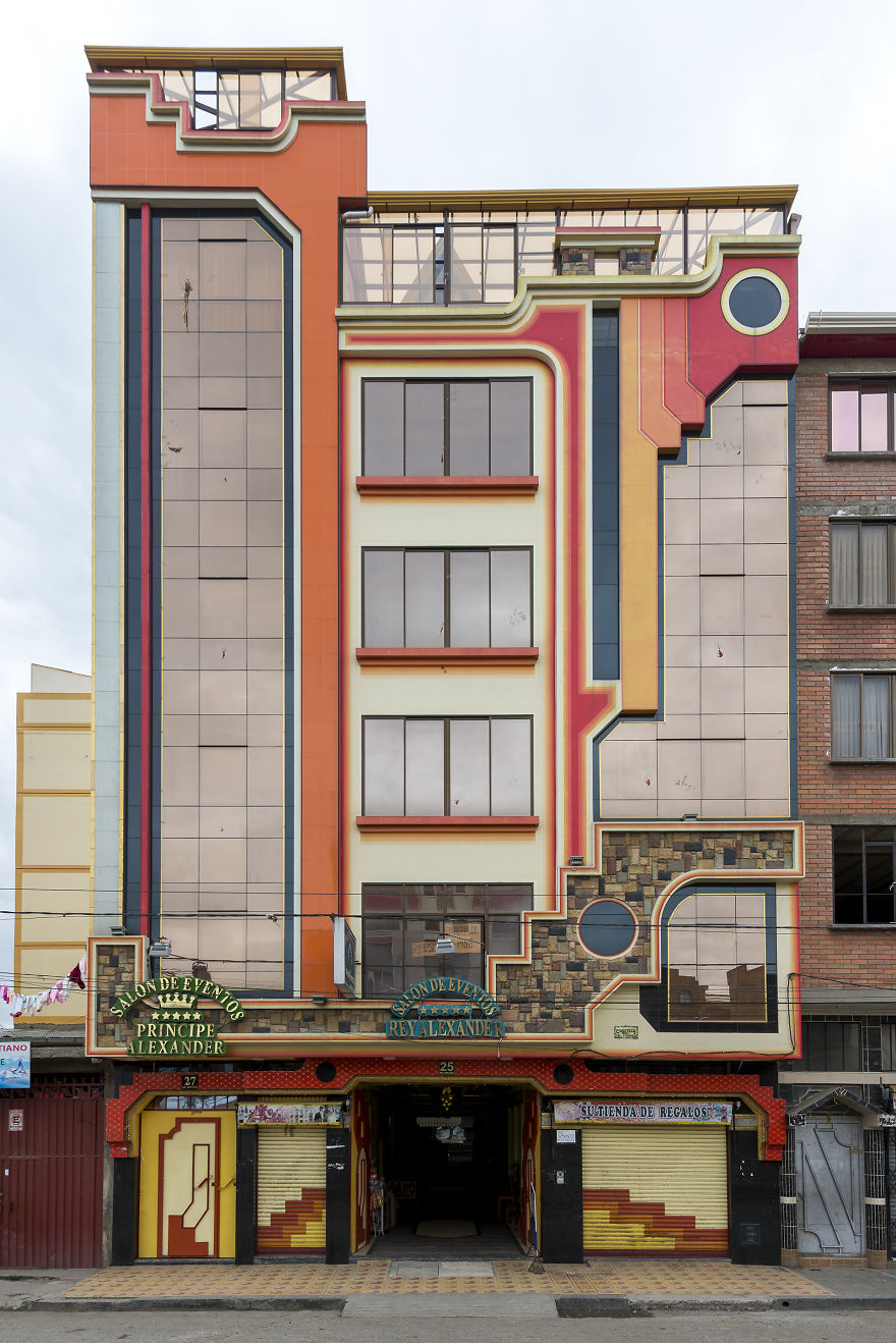 Cholet - Copyright © Yuri Segalerba, All Rights Reserved