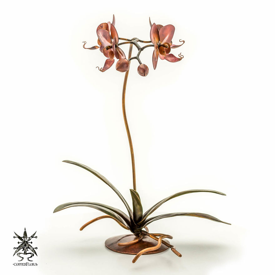 We Make Realistic Sculptures From Recycled Copper