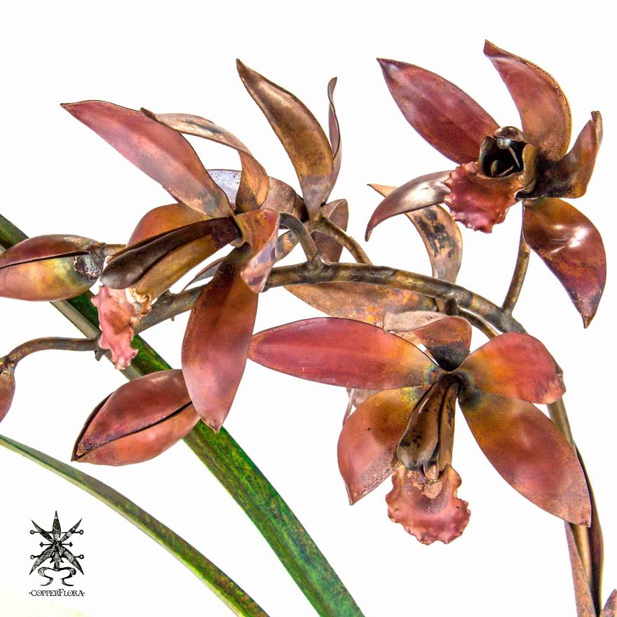 We Make Realistic Sculptures From Recycled Copper