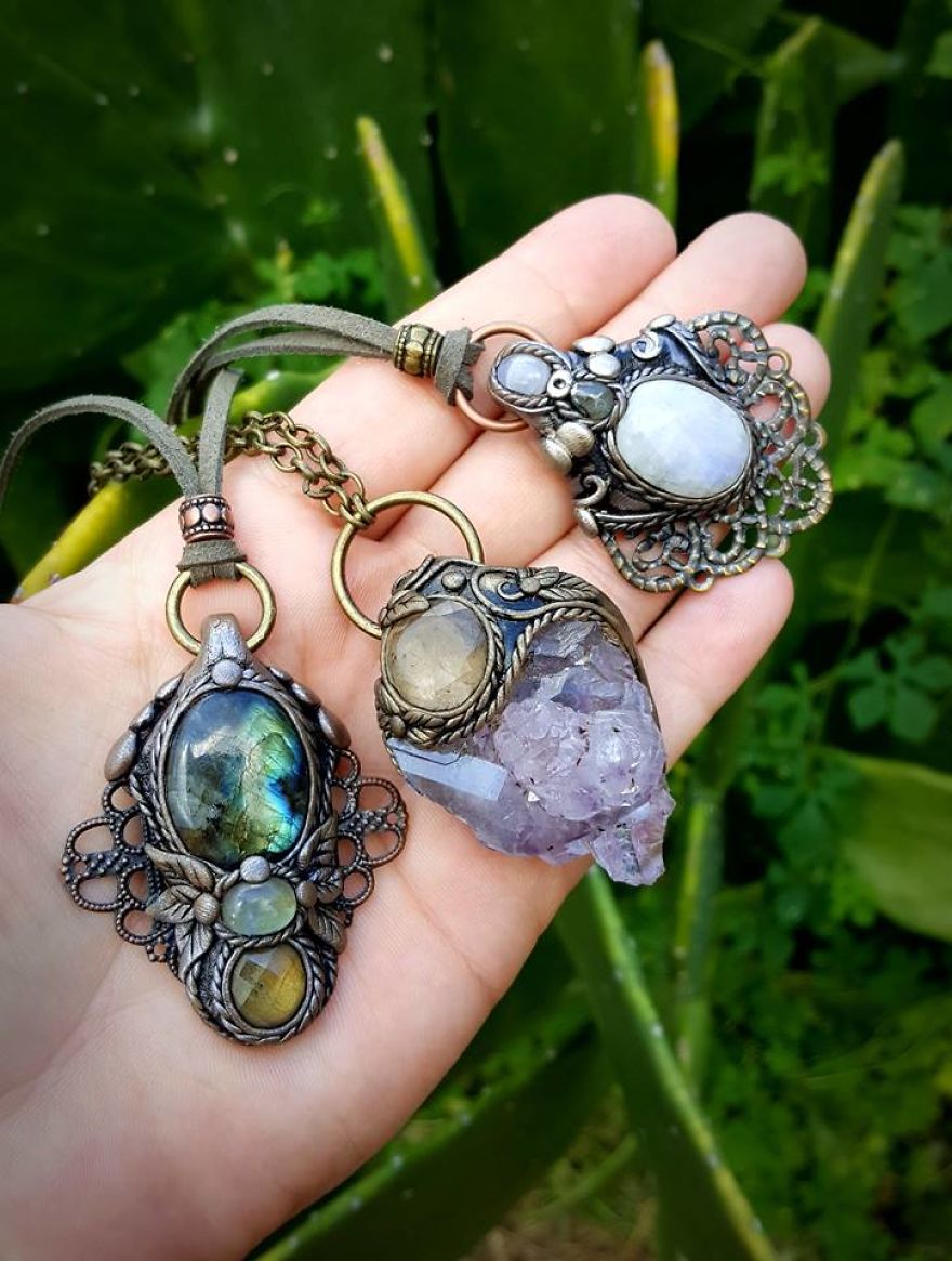 Clay Artist Turns Healing Crystals And Clay Into Stunning Pieces Of Wearable Artwork!