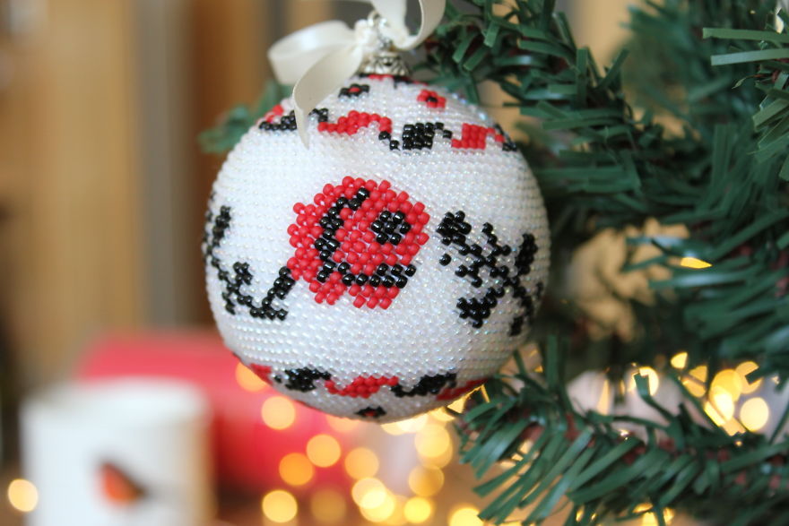 I Create Wearable Bead Crochet Art