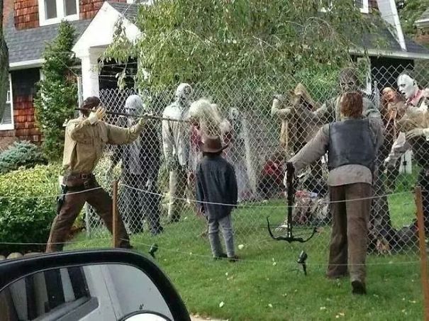 This Walking Dead Display