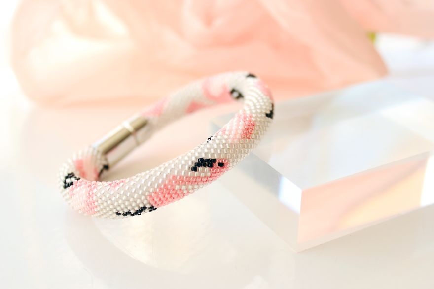 I Create Wearable Bead Crochet Art