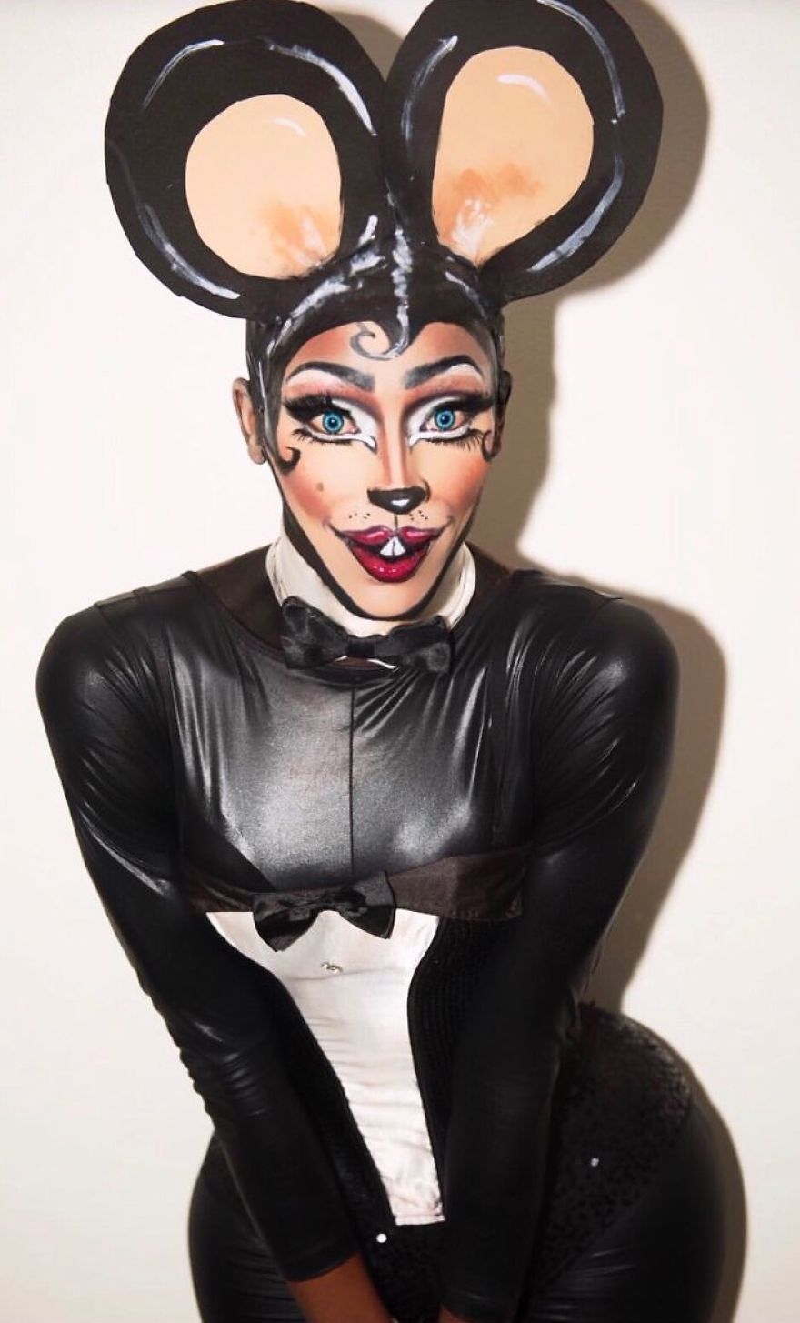This Drag Queen Is So Good With Makeup He&rsquo;ll Leave You Speechless