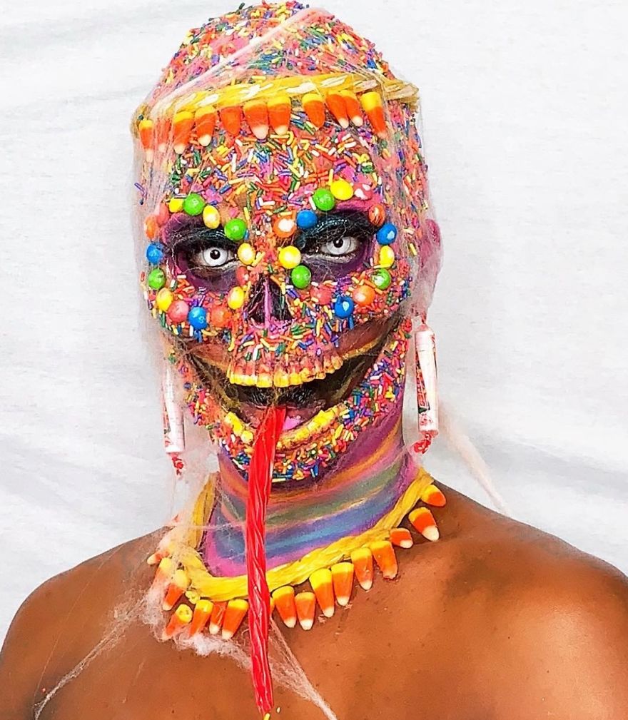 This Drag Queen Is So Good With Makeup He&rsquo;ll Leave You Speechless