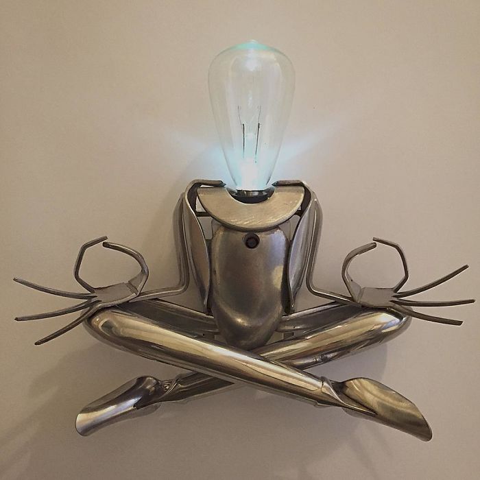 Artist Makes Sculptures With Cutlery And The Result Is Perfect