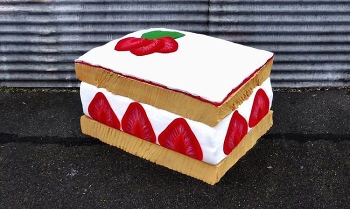 Artist Turns Abandoned Mattresses Into Food Sculptures