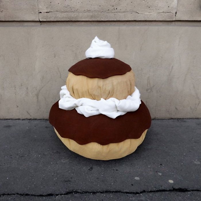 Artist Turns Abandoned Mattresses Into Food Sculptures