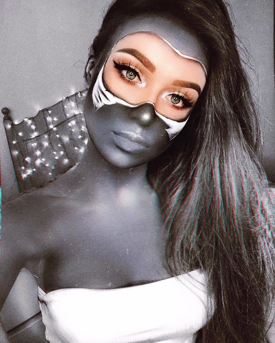 I Transform Myself With Halloween Makeup