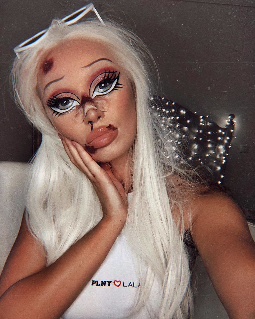 I Transform Myself With Halloween Makeup