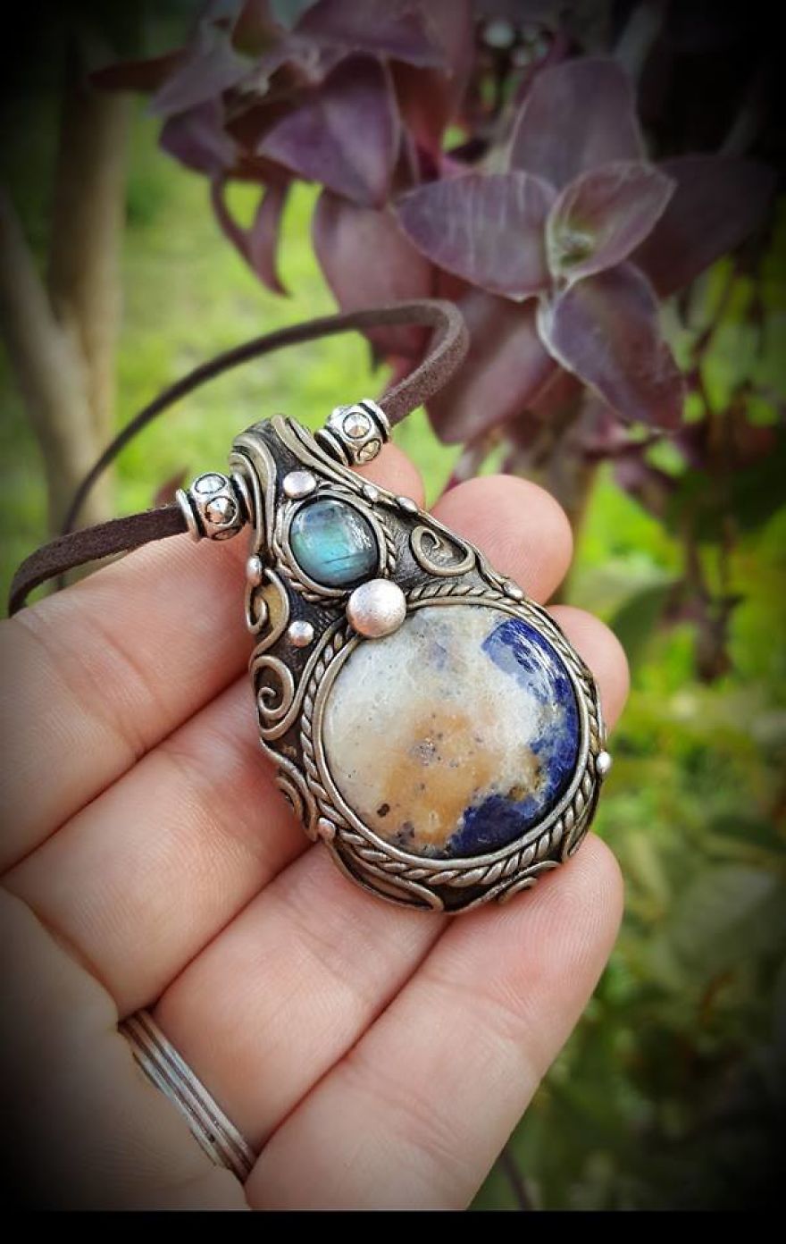 Clay Artist Turns Healing Crystals And Clay Into Stunning Pieces Of Wearable Artwork!