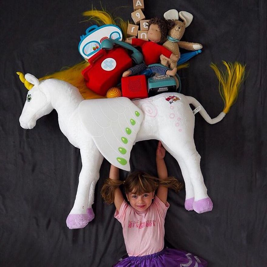 Flat Out Motherhood - Jump Into My Unusual Perspective Of Being A Mum Of Two