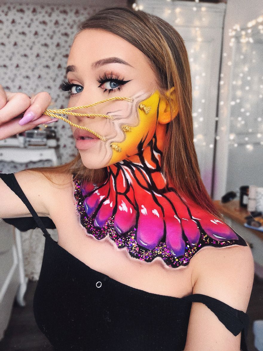 I Transform Myself With Halloween Makeup