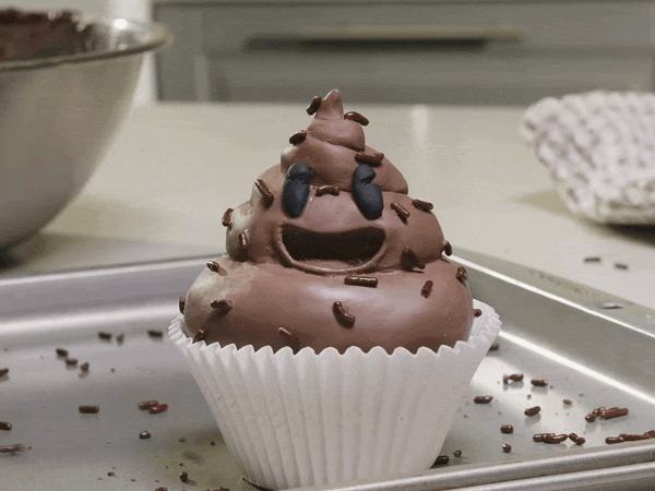 I Drew, Sculpted, And Painted 50 Creative Poops To Celebrate The 10th Anniversary Of The Poop Emoji