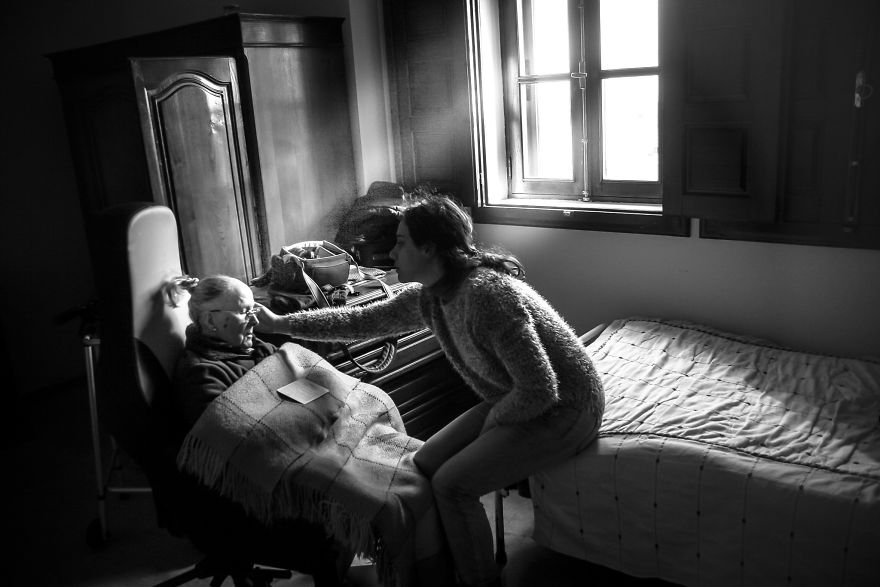 I Photographed A Series Featuring People Who Live In Constant Solitude I Photographed A Series Featuring People Who Live In Constant Solitude