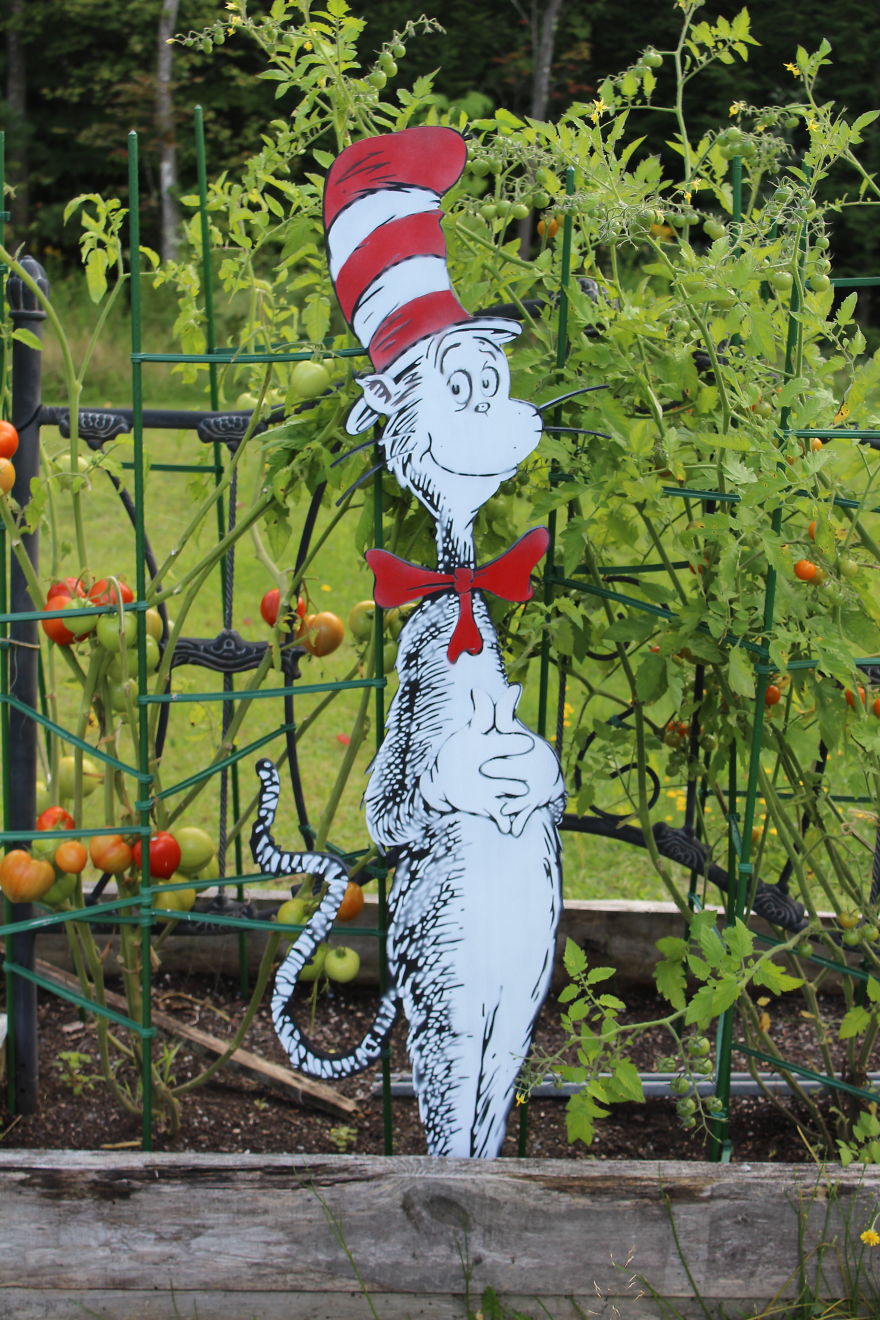 I'm Hiding Jack Skellington On Halloween I'm Hiding Jack Skellington On Halloween