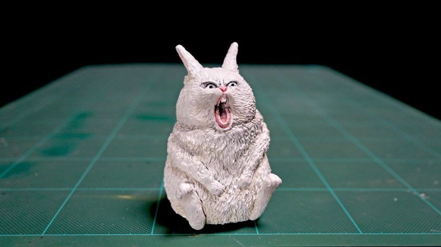 Japanese Artist Turns Awkward Animal Moments Into Sculptures, And The Result Is Hilarious Japanese Artist Turns Awkward Animal Moments Into Sculptures, And The Result Is Hilarious