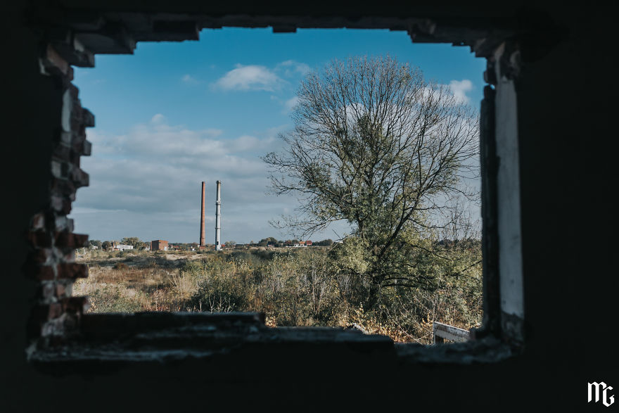 We Spend All Day On Urbex In An Old Paper Factory