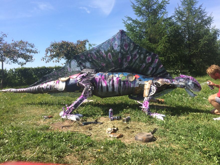 I Recycled Plastic And Scrap Metal Into A Dinosaur I Recycled Plastic And Scrap Metal Into A Dinosaur