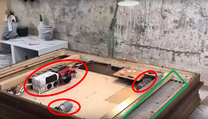 Guy Notices That Something Doesn’t Add Up In Banksy Shredding, Explains Why It Was FAKE Guy Notices That Something Doesn’t Add Up In Banksy Shredding, Explains Why It Was FAKE