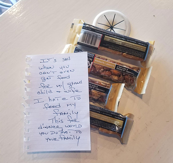 deaf-guy-begging-food-computer-shop-100