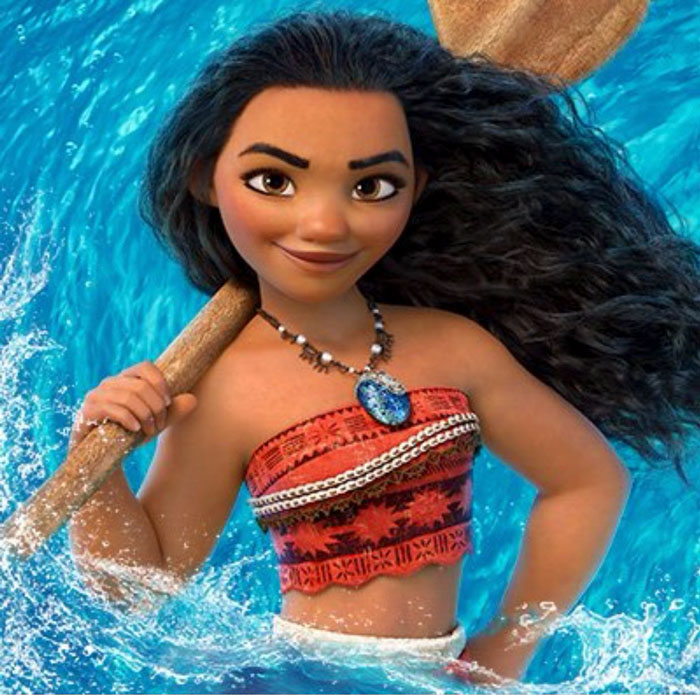 People Can't Decide If It's Racist To Dress Up As Moana For Halloween, Get Their Answer From Her Voice Actor People Can't Decide If It's Racist To Dress Up As Moana For Halloween, Get Their Answer From Her Voice Actor