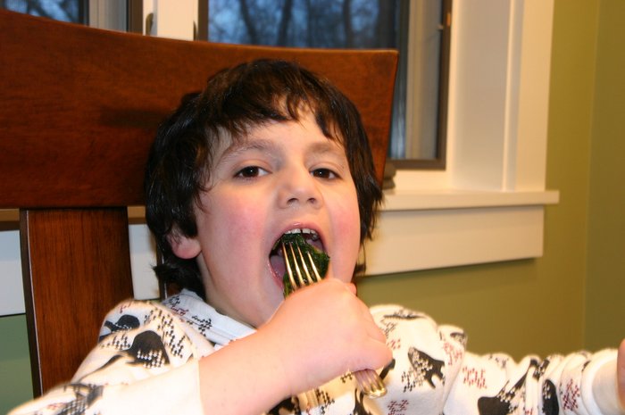 Make Your Kids To Finally Eat Vegetables