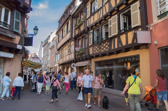 Walk Through Busy Streets More Easily