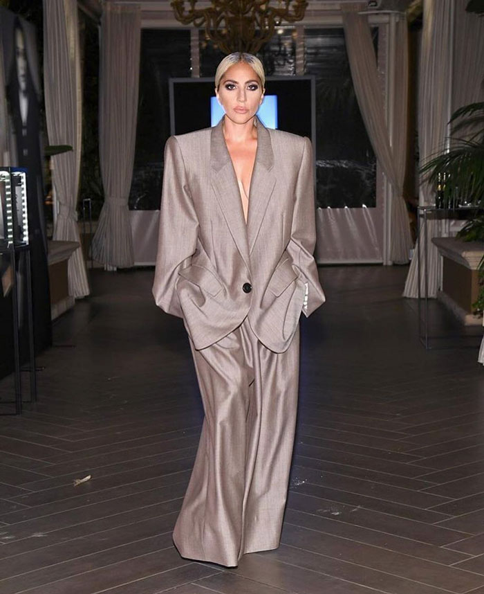 People Were Laughing At Lady Gaga's Red-Carpet-Look Fail Until She Explained Why She Wore It People Were Laughing At Lady Gaga's Red-Carpet-Look Fail Until She Explained Why She Wore It