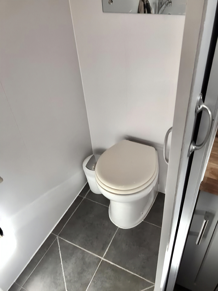 Couple Spends $25,000 To Convert Old Truck Into Mobile Home And It Looks Better Than Most Apartments