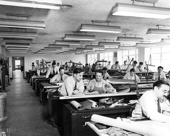 19 Amazing Vintage Photos That Show How People Worked Before AutoCAD 19 Amazing Vintage Photos That Show How People Worked Before AutoCAD