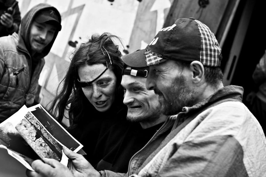 I've Spent 8 Months With The Drug Addicts In Prague And Photographed Them