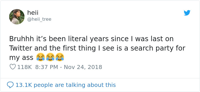 Girl Shares A Photo Of A Friend She Hasn't Seen In 12 Years, And It Gets 100.000 Retweets Overnight