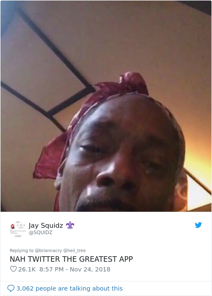 Girl Shares A Photo Of A Friend She Hasn't Seen In 12 Years, And It Gets 100.000 Retweets Overnight