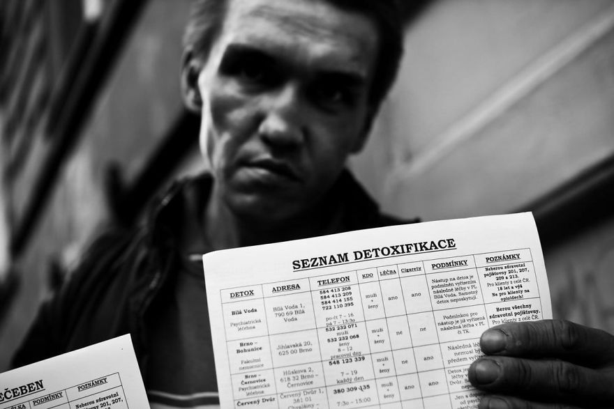 I've Spent 8 Months With The Drug Addicts In Prague And Photographed Them