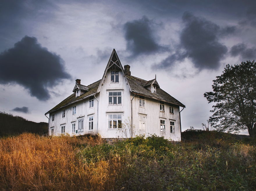 I Moved To The Arctic To Pursue My Passion For Abandoned Houses