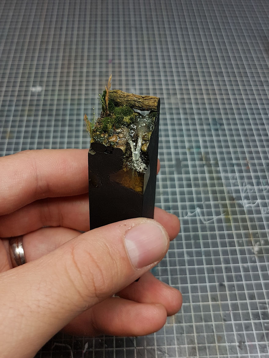 I Like To Build Small Nature Inspired Dioramas