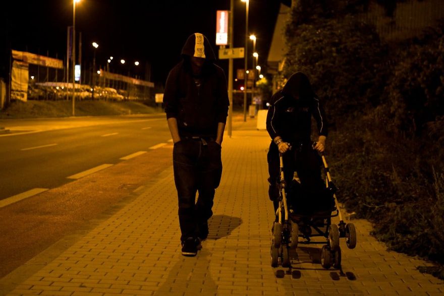 I've Spent 8 Months With The Drug Addicts In Prague And Photographed Them