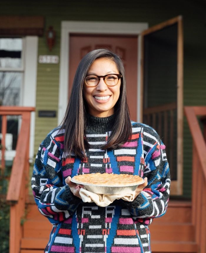 This Woman Takes Pie Baking To Another Level (News Pics)