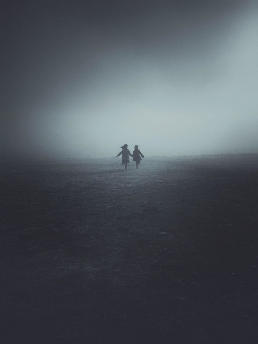 Photographer Captures The Quiet Beauty Of Stillness Photographer Captures The Quiet Beauty Of Stillness