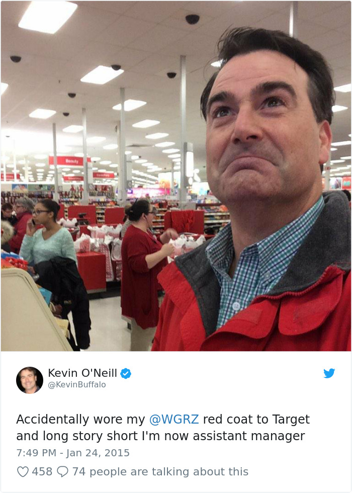 16 Hilarious Times People Made The Mistake Of Wearing Red To Target 16 Hilarious Times People Made The Mistake Of Wearing Red To Target
