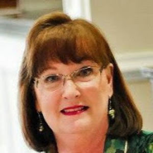 elizabethreflogle_1 avatar