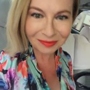 amandajanedobson avatar